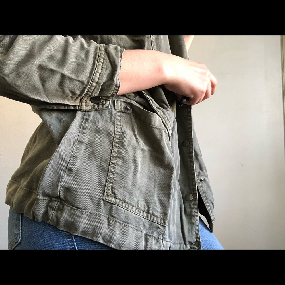 Utility style jacket - Picture 2 of 4
